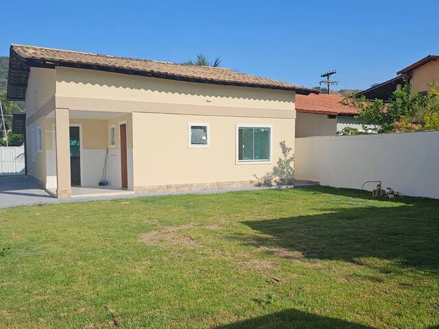 #182 - Casa em condomínio para Venda em Maricá - RJ