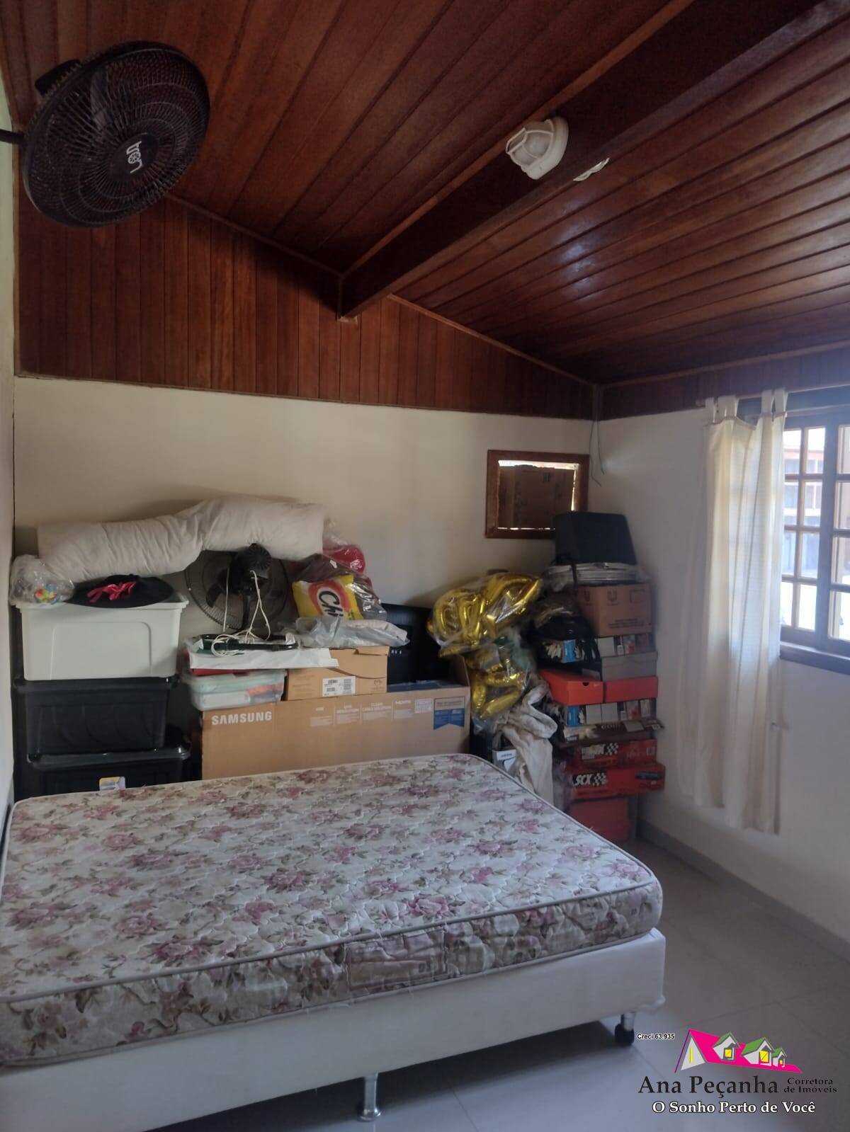 Casa a Venda com 3 Quartos, Piscina, Churrasqueira Próxima ao Barroco!!