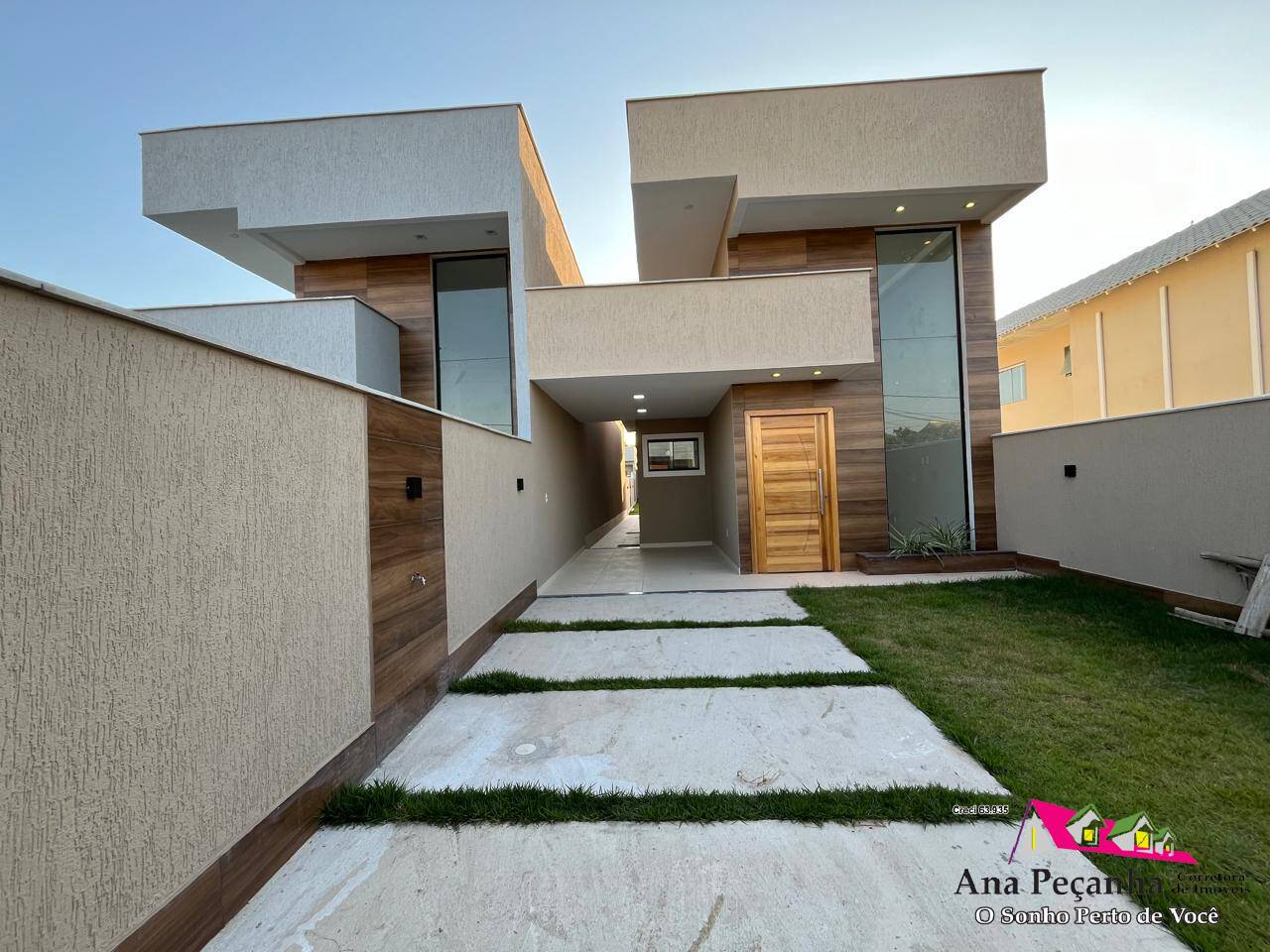 Bela Casa a Venda com 3 Quartos em Itaipuaçú!