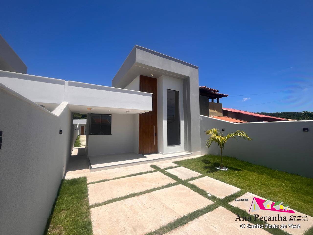 Lindíssima Casa com 3 Quartos em Área Nobre de Itaipuaçú!
