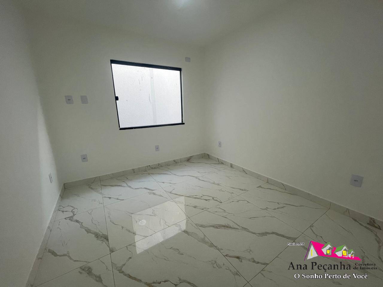 Casa Linda a Venda, 3 Quartos, Bem Localizada em Itaipuaçu!