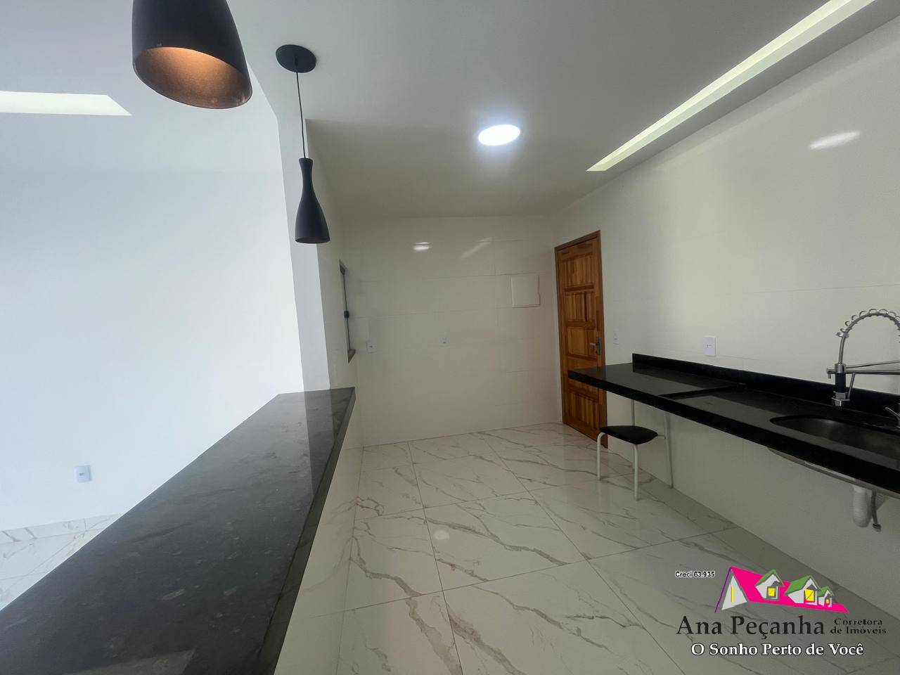 Casa Linda a Venda, 3 Quartos, Bem Localizada em Itaipuaçu!