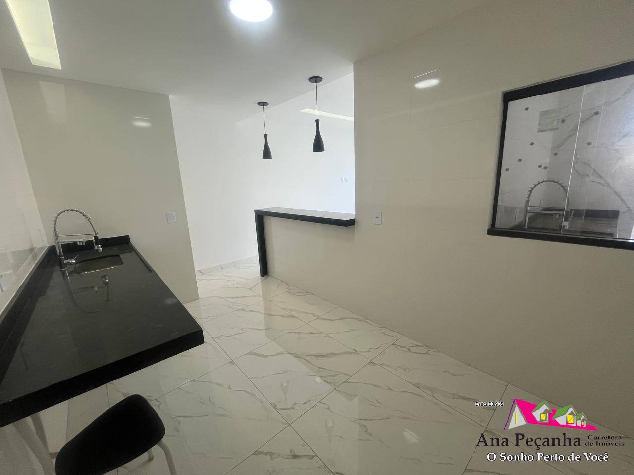 Casa Linda a Venda, 3 Quartos, Bem Localizada em Itaipuaçu!