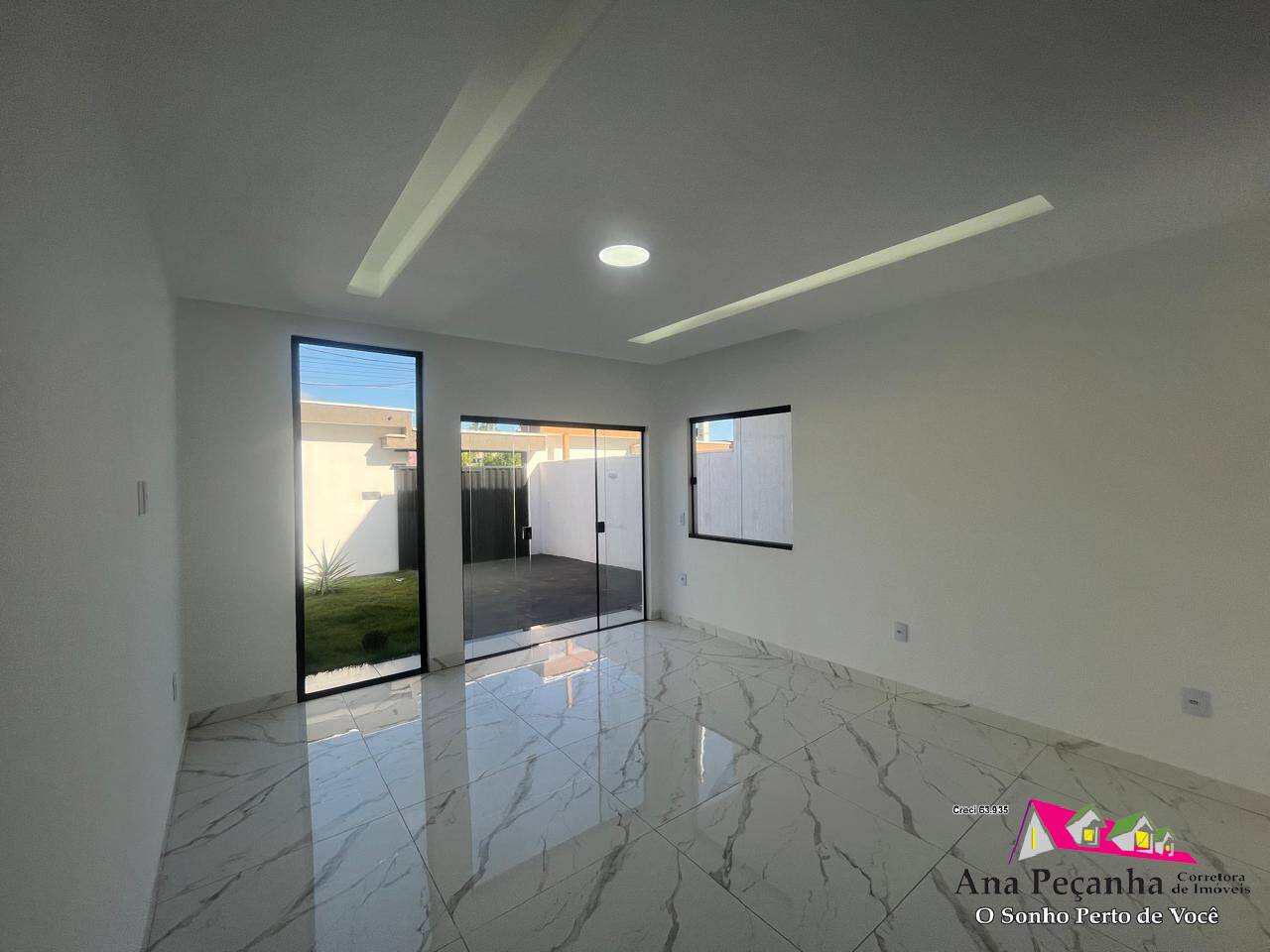 Casa Linda a Venda, 3 Quartos, Bem Localizada em Itaipuaçu!