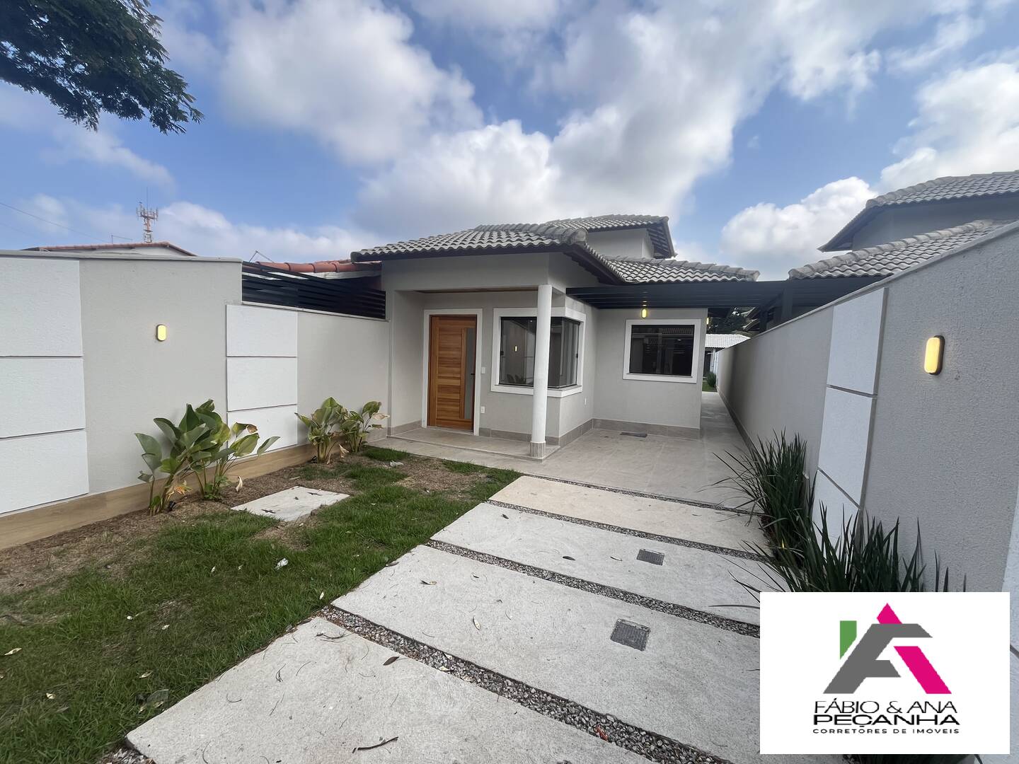 Casa Linda a Venda, 2 Quartos, Pertinho da Praia de Itaipuaçú!