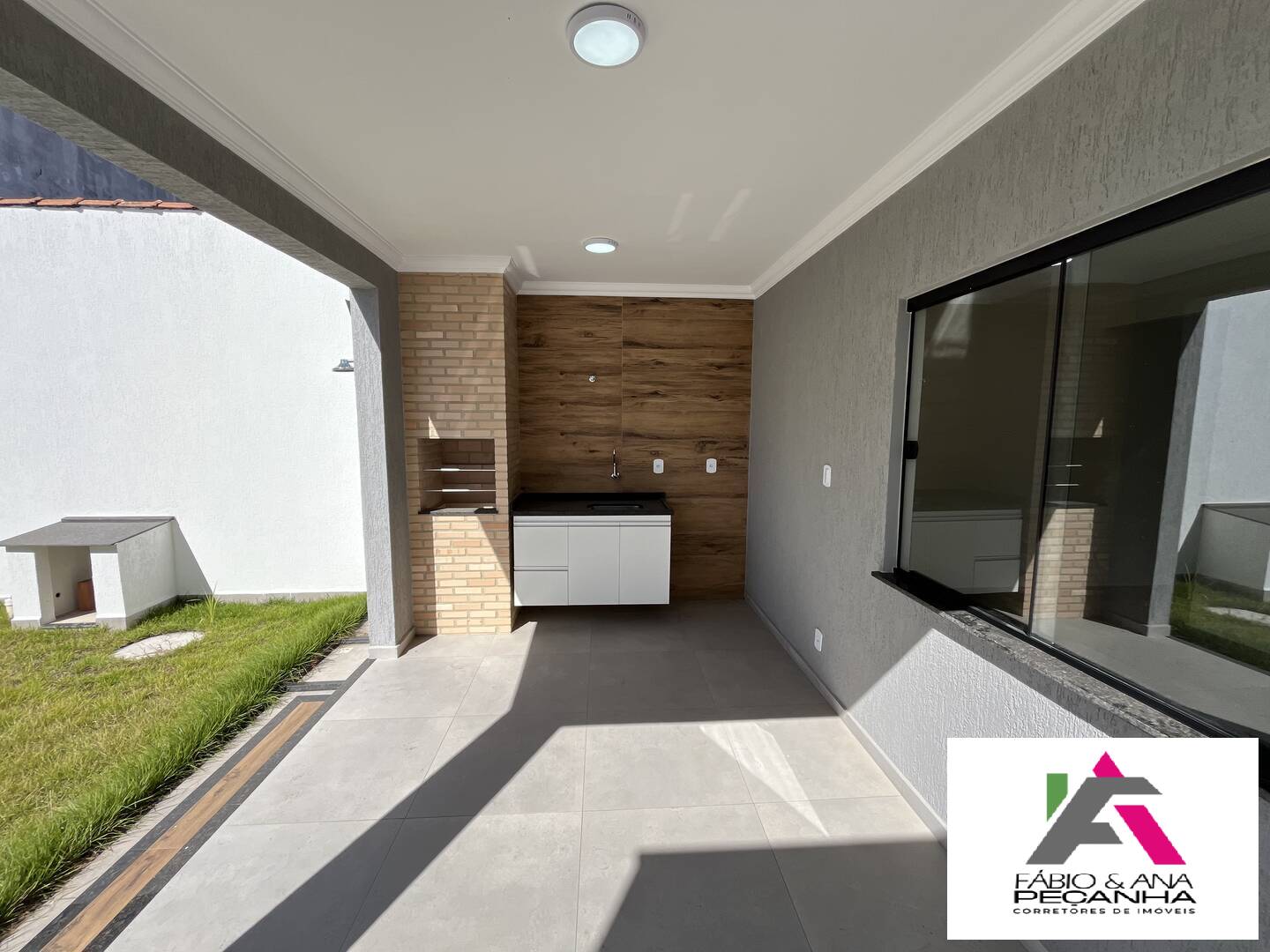 Casa Orlando rua 19 Sbl 598 mil!